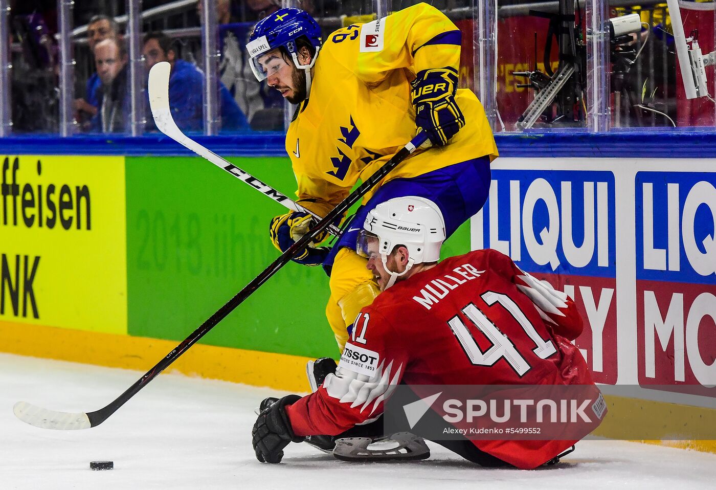 Ice hockey. 2018 IIHF World Championship. Switzerland vs. Sweden