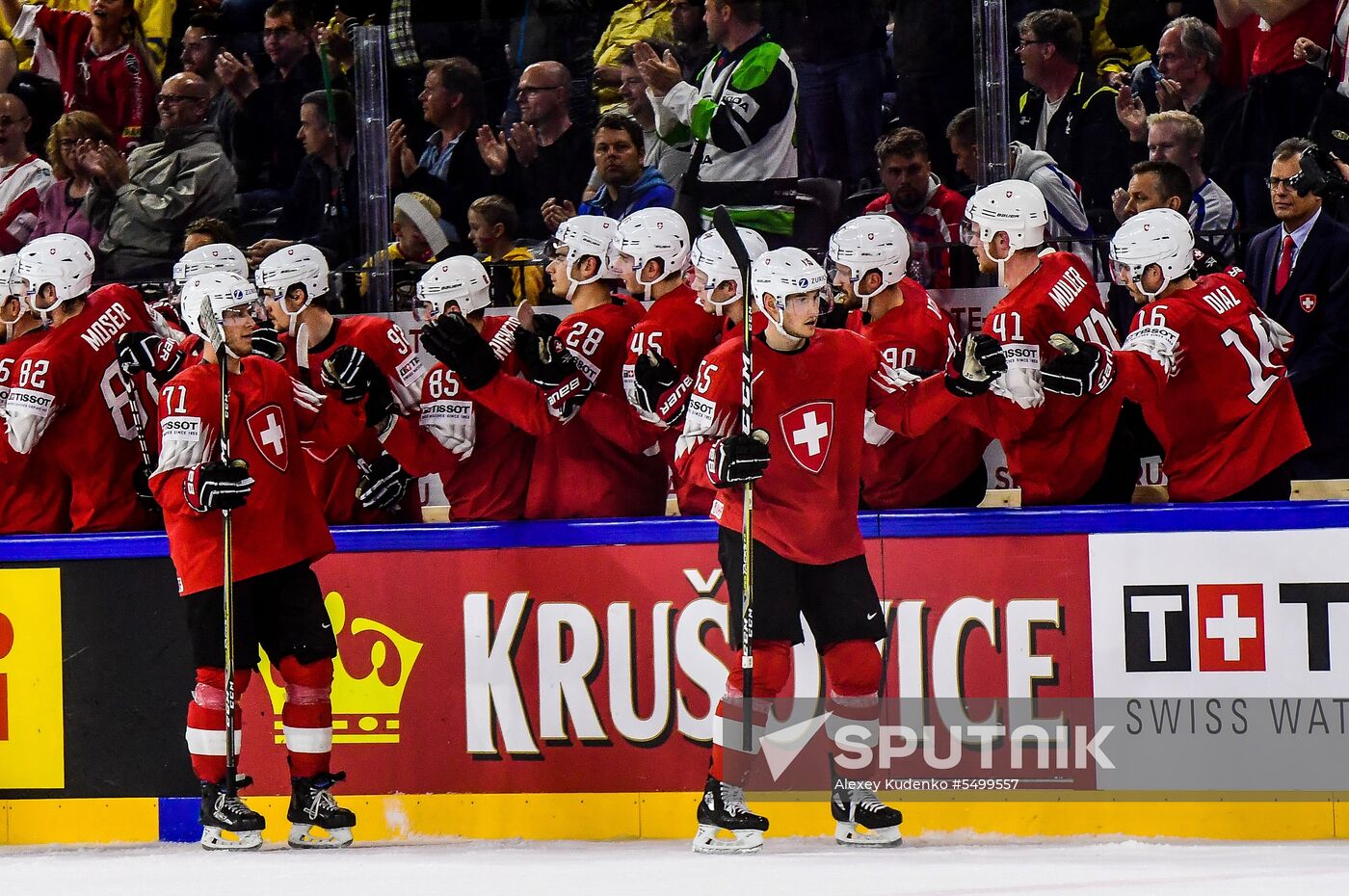 Ice hockey. 2018 IIHF World Championship. Switzerland vs. Sweden