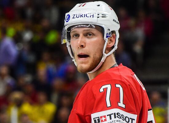 Ice hockey. 2018 IIHF World Championship. Switzerland vs. Sweden