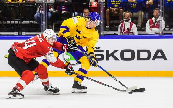 Ice hockey. 2018 IIHF World Championship. Switzerland vs. Sweden
