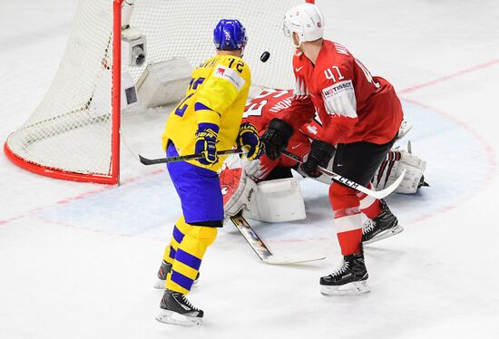 Ice hockey. 2018 IIHF World Championship. Switzerland vs. Sweden