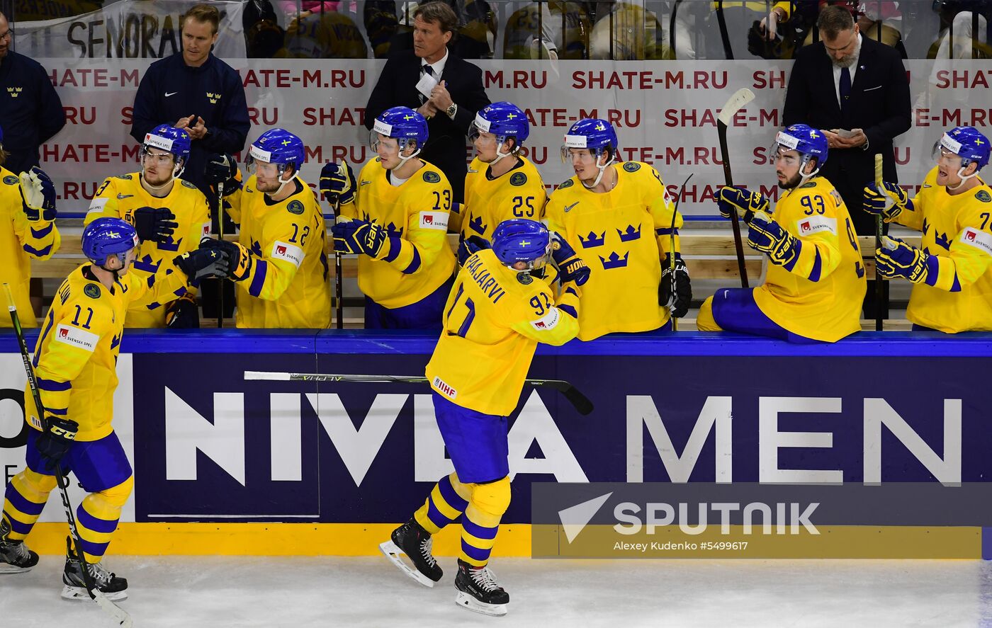 Ice hockey. 2018 IIHF World Championship. Switzerland vs. Sweden