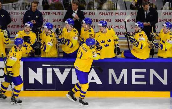 Ice hockey. 2018 IIHF World Championship. Switzerland vs. Sweden