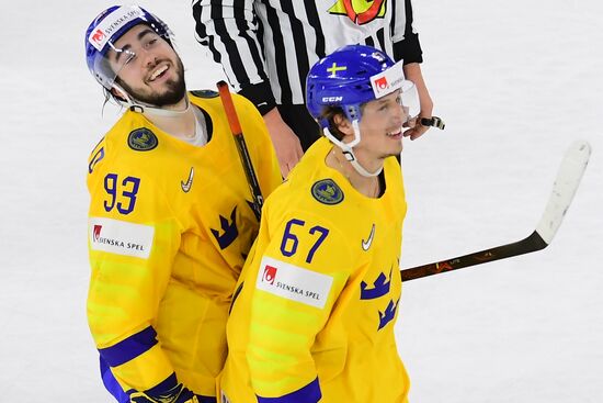 Ice hockey. 2018 IIHF World Championship. Switzerland vs. Sweden