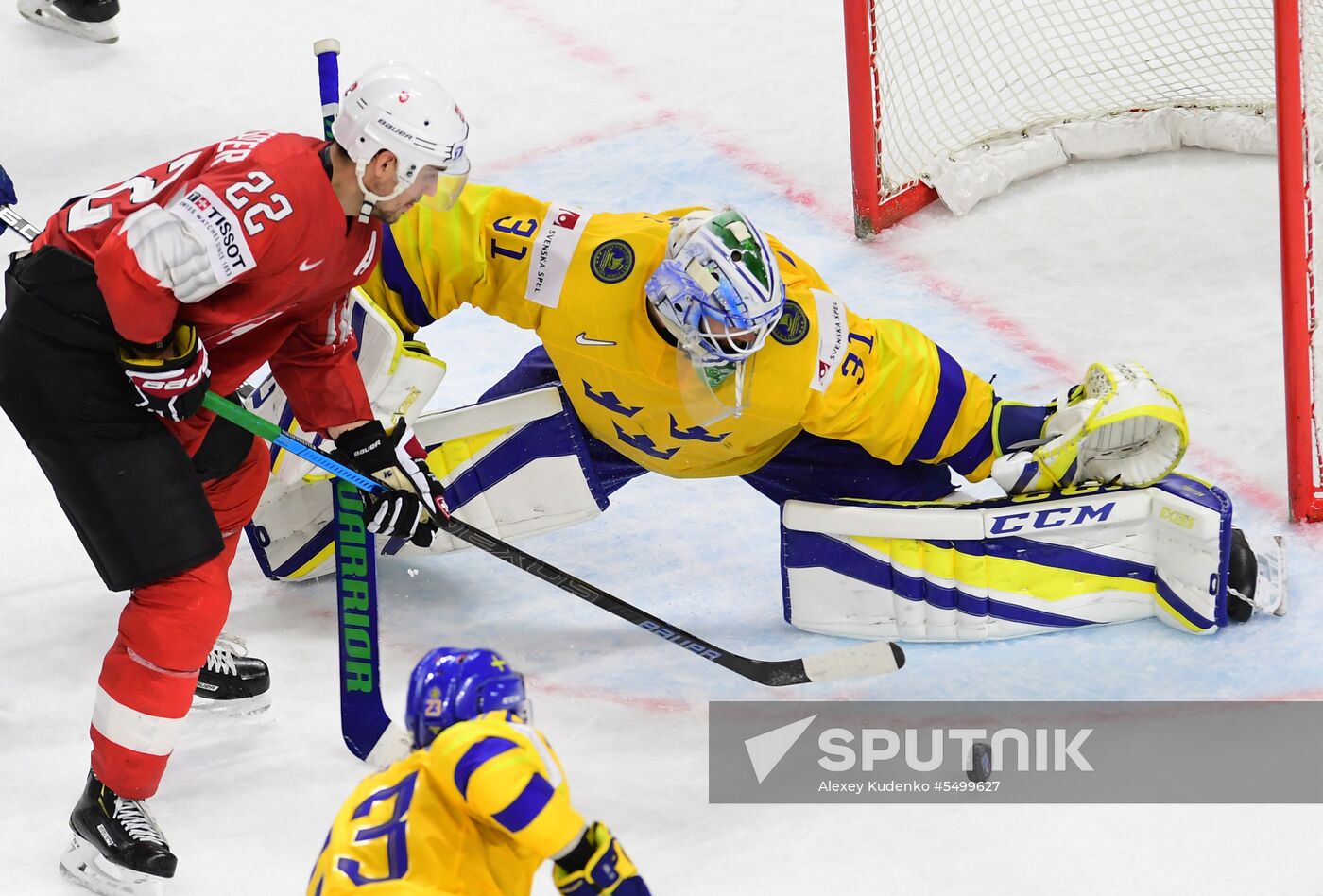 Ice hockey. 2018 IIHF World Championship. Switzerland vs. Sweden