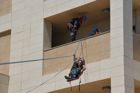 Emergencies Ministry holds tactical firefighting drill in Grozny