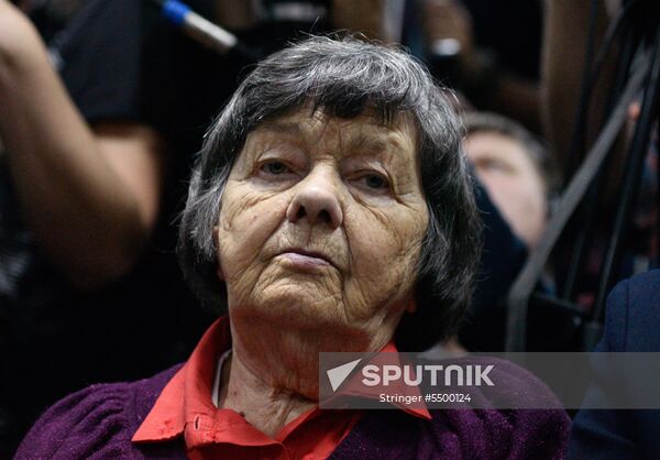 Court hearings on Nadezhda Savchenko's case