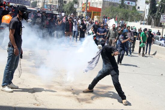 Protests in Palestine due to US Embassy transfer to Jerusalem