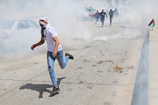 Protests in Palestine due to US Embassy transfer to Jerusalem