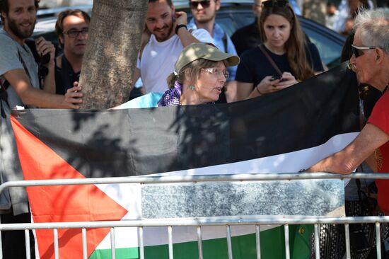 Protests in Palestine due to US Embassy transfer to Jerusalem