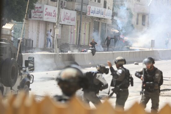 Protests in Palestine due to US Embassy transfer to Jerusalem