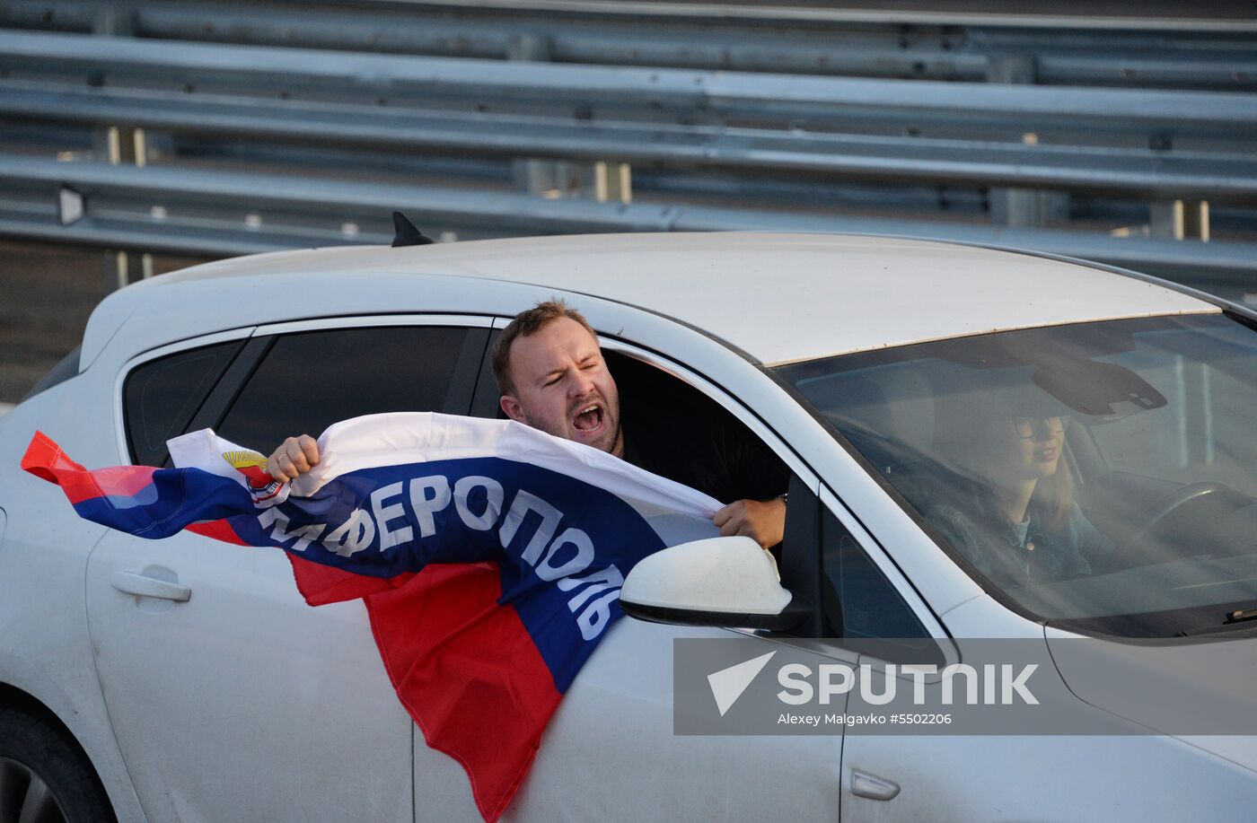Crimean Bridge open for car traffic
