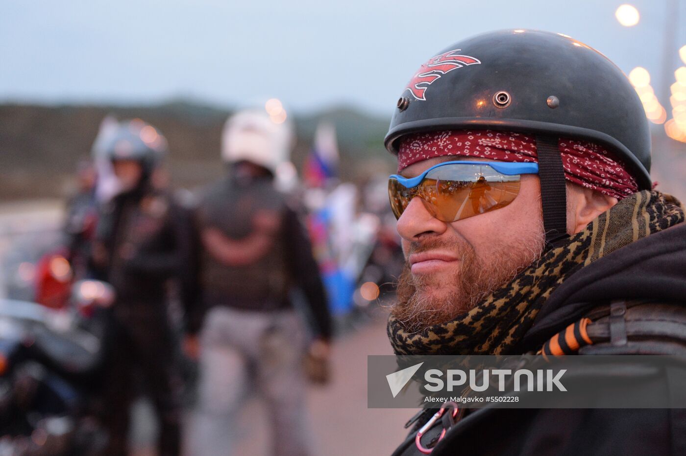 Crimean Bridge open for car traffic