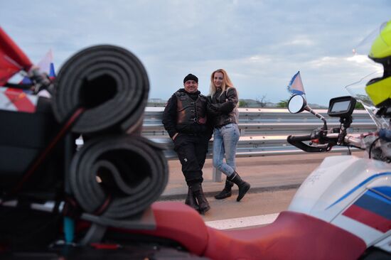 Crimean Bridge open for car traffic