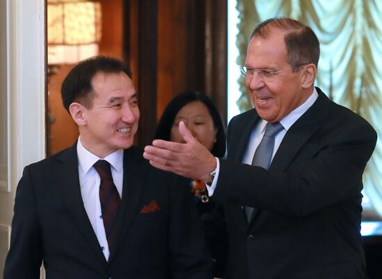 Meeting between foreign ministers of Russia and Mongolia