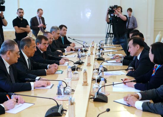 Meeting between foreign ministers of Russia and Mongolia