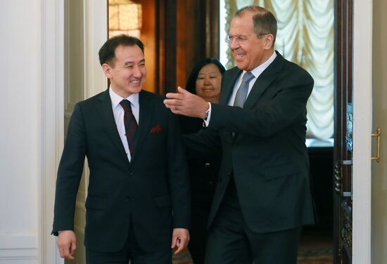 Meeting between foreign ministers of Russia and Mongolia