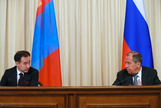 Meeting between foreign ministers of Russia and Mongolia