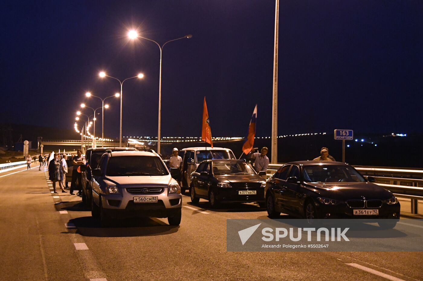 Crimean Bridge open for car traffic