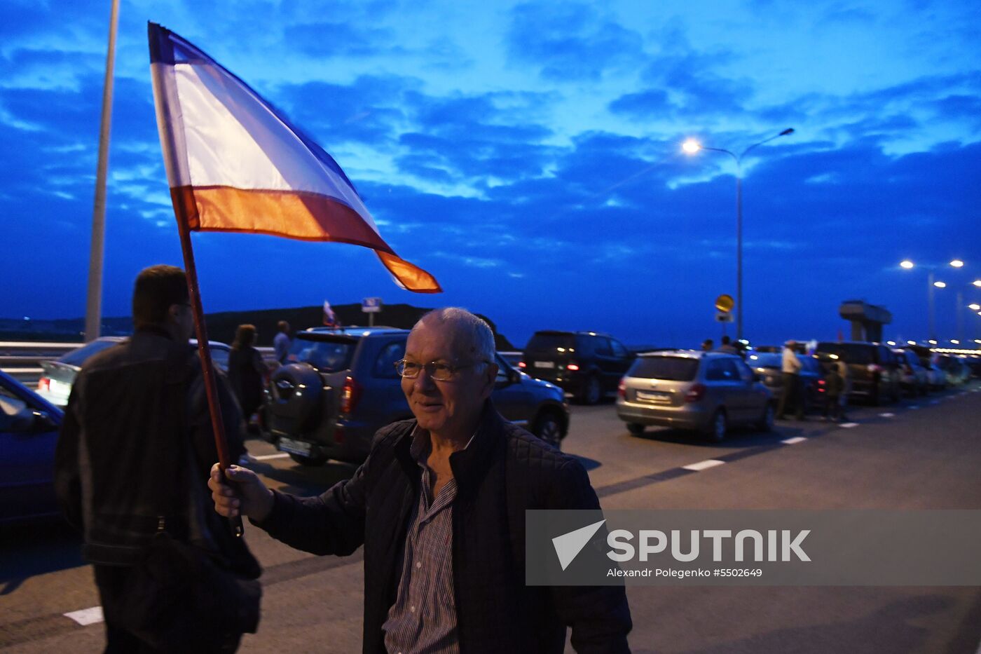 Crimean Bridge open for car traffic