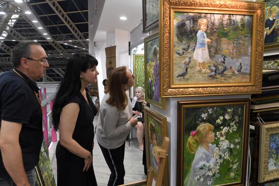 Opening of 49th Flea Market