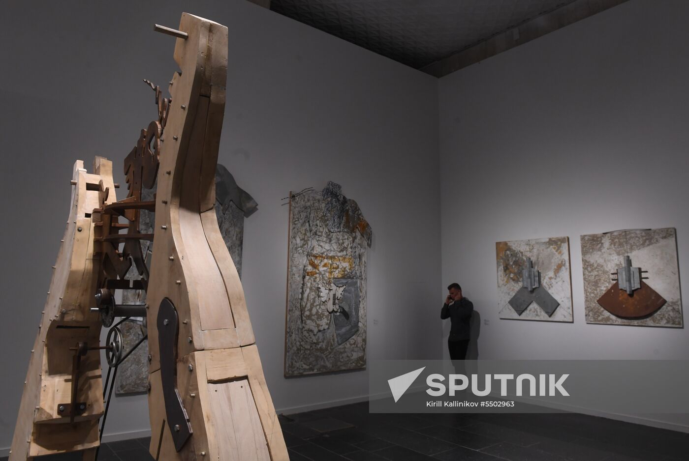 Exhibition Vadim Kosmachyov: A Breath of Sculpture opens at Novaya Tretyakovka gallery