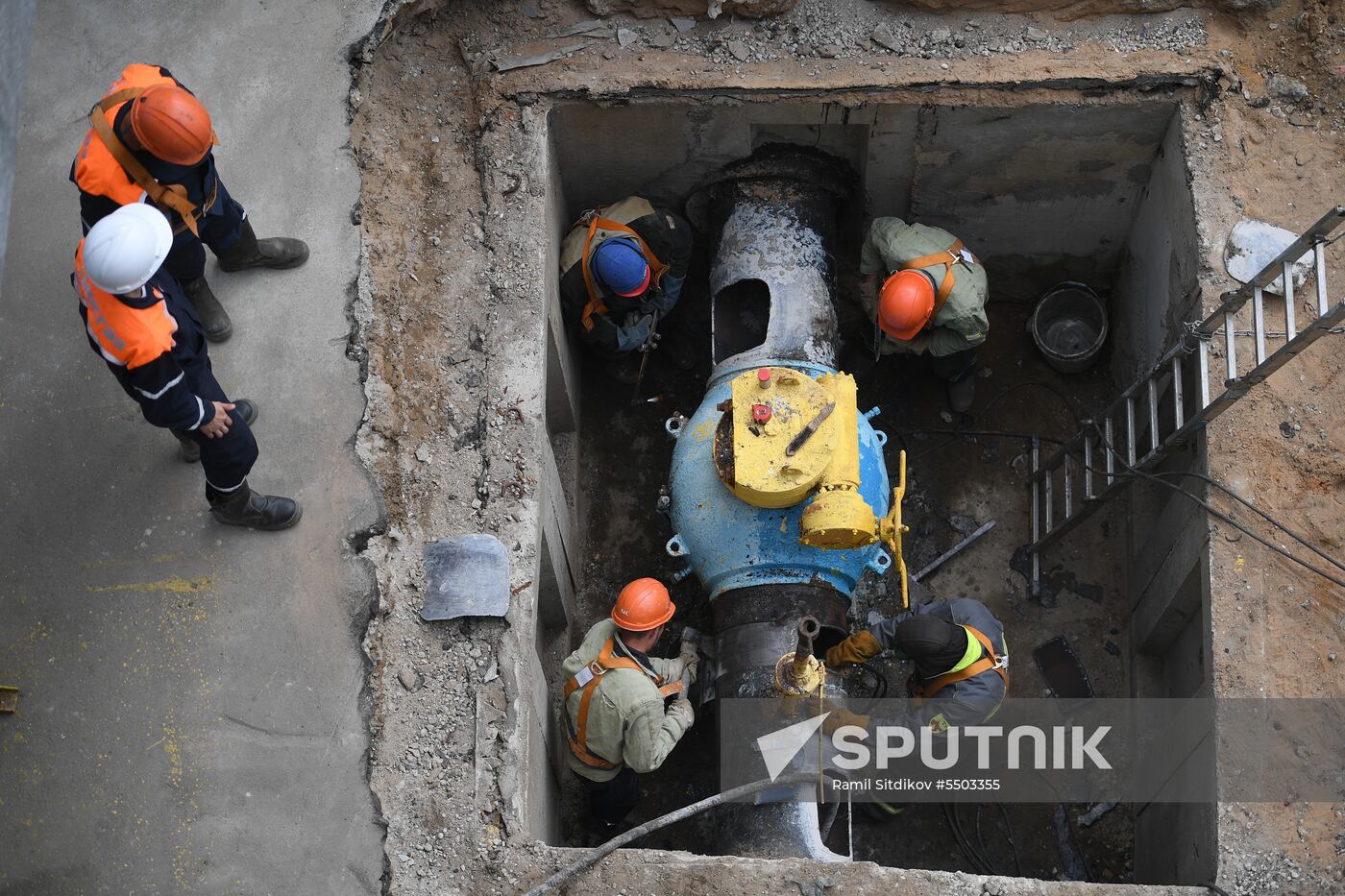 Installing remote control valve on gas pipe
