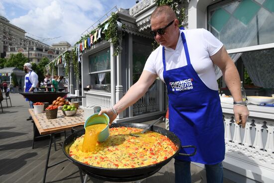 Fish Week in Moscow
