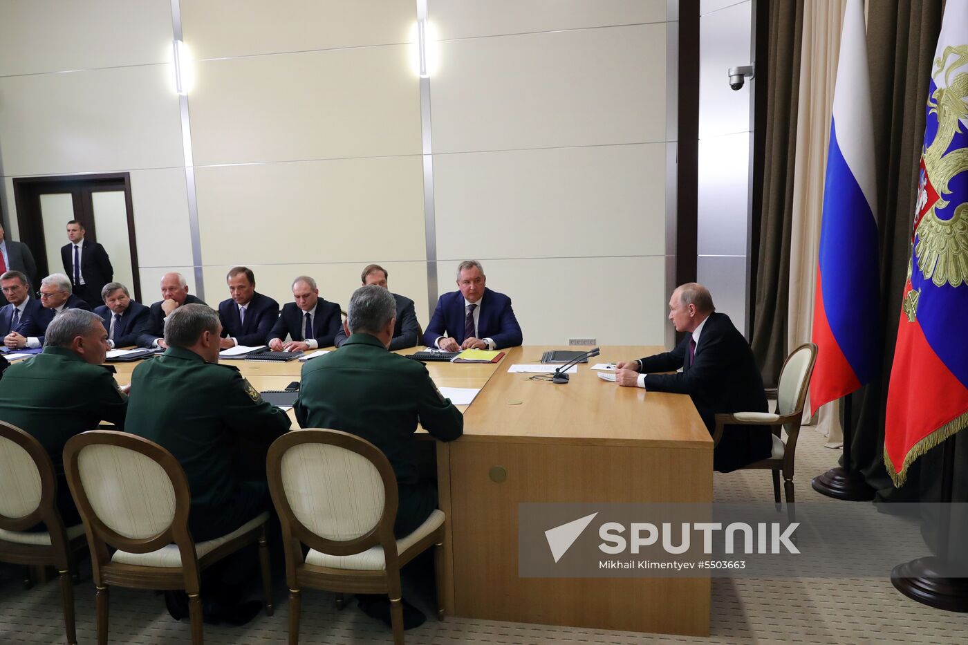 President Vladimir Putin holds meeting with officials of Defense Ministry and defense industry