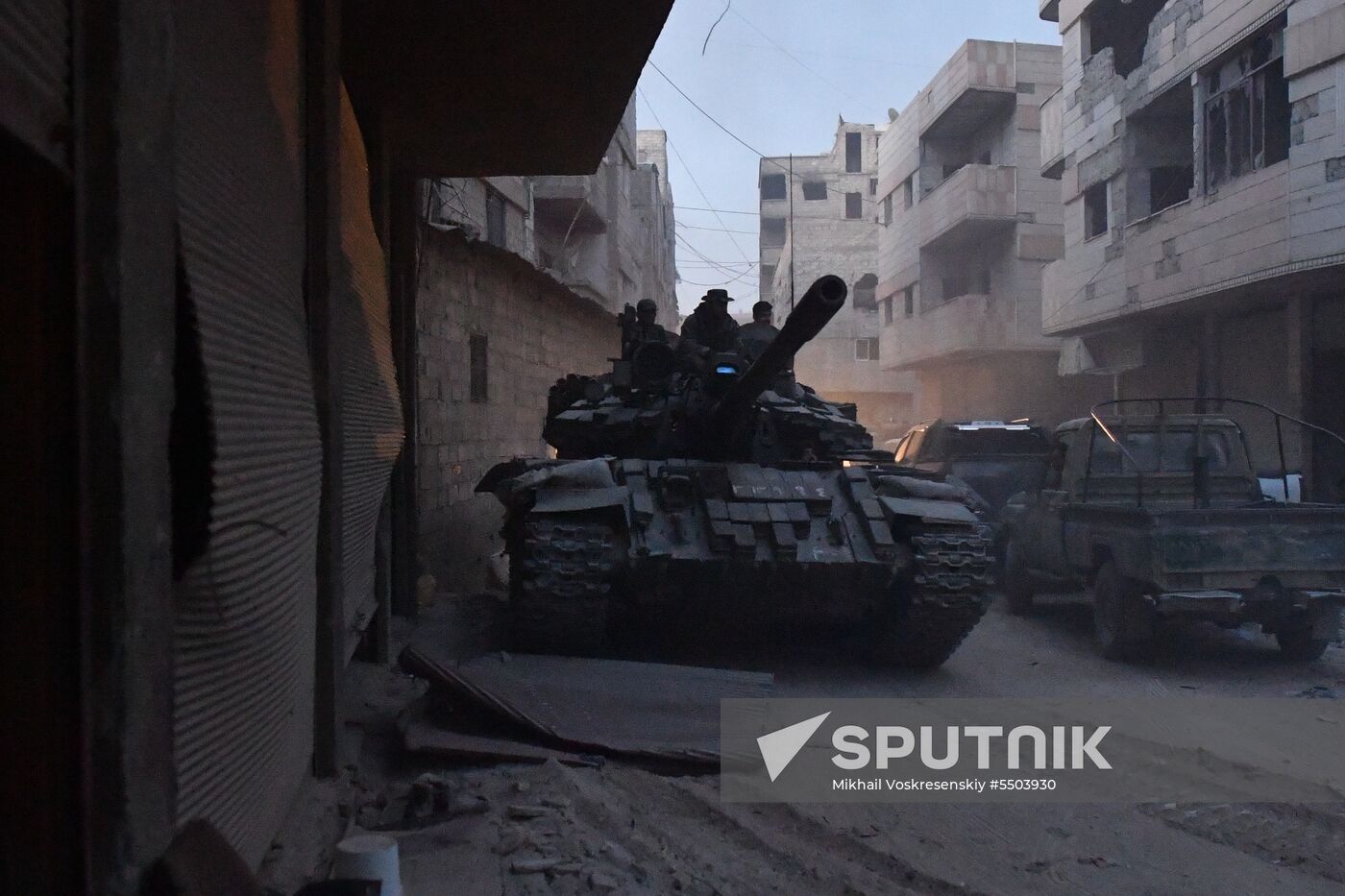 Update on Yarmouk refugee camp in southern suburb of Damascus