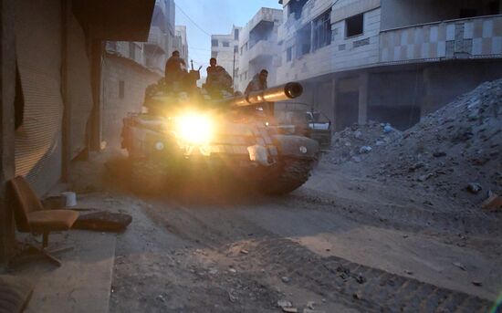 Update on Yarmouk refugee camp in southern suburb of Damascus