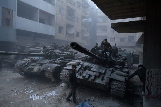 Update on Yarmouk refugee camp in southern suburb of Damascus