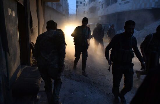 Update on Yarmouk refugee camp in southern suburb of Damascus