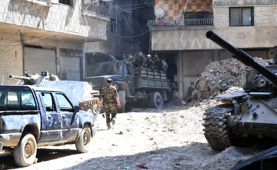 Update on Yarmouk refugee camp in southern suburb of Damascus