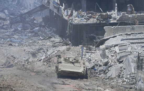 Update on Yarmouk refugee camp in southern suburb of Damascus
