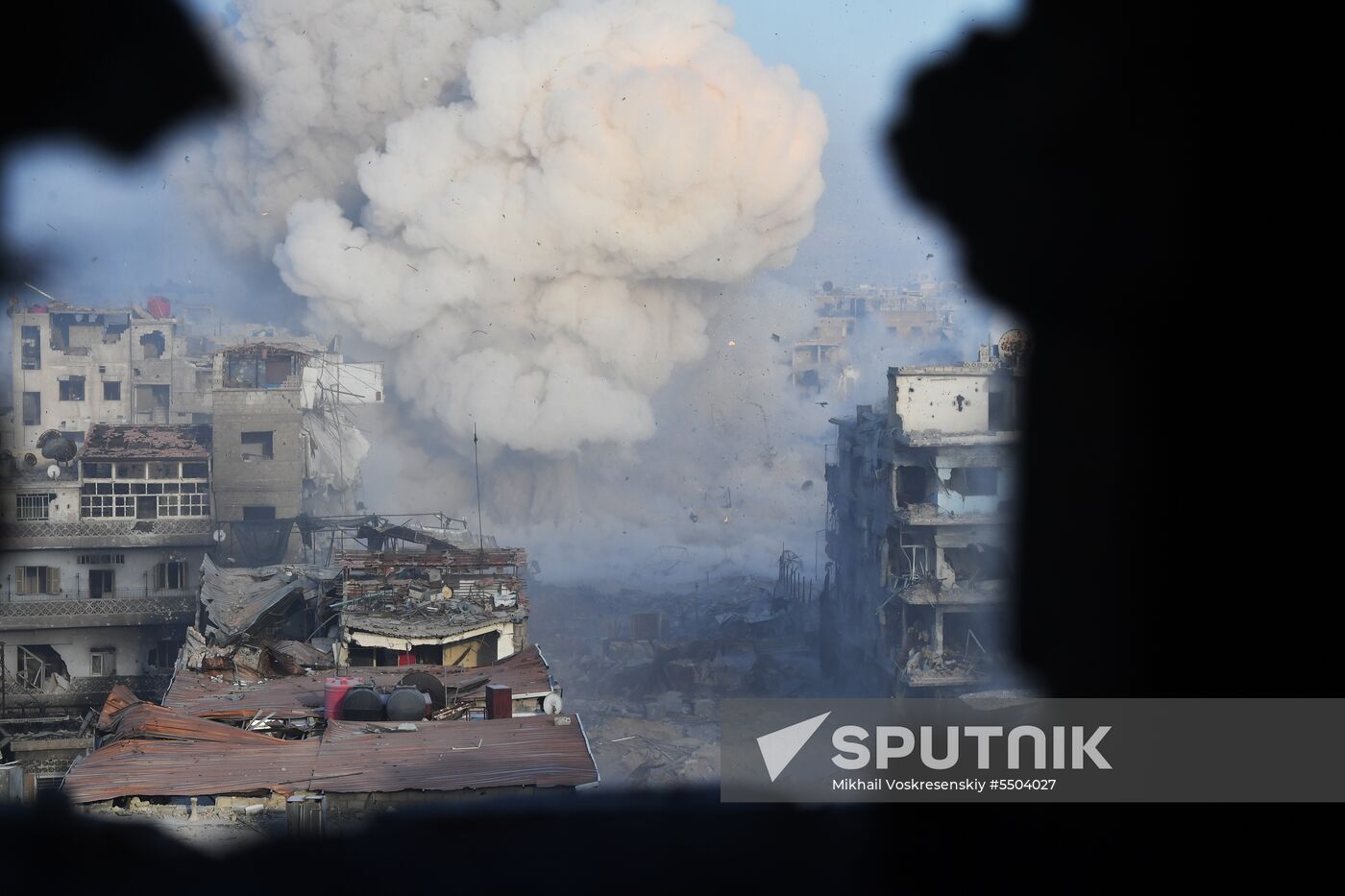 Update on Yarmouk refugee camp in southern suburb of Damascus