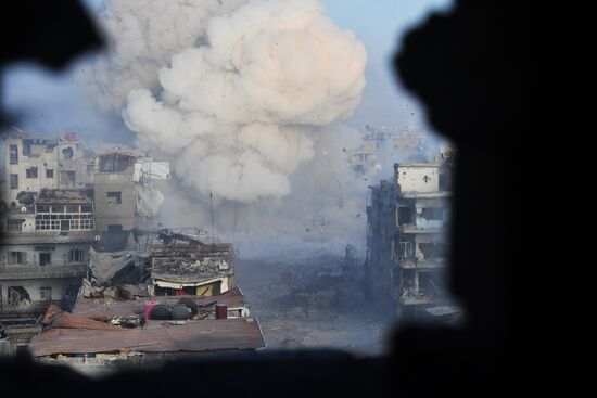 Update on Yarmouk refugee camp in southern suburb of Damascus