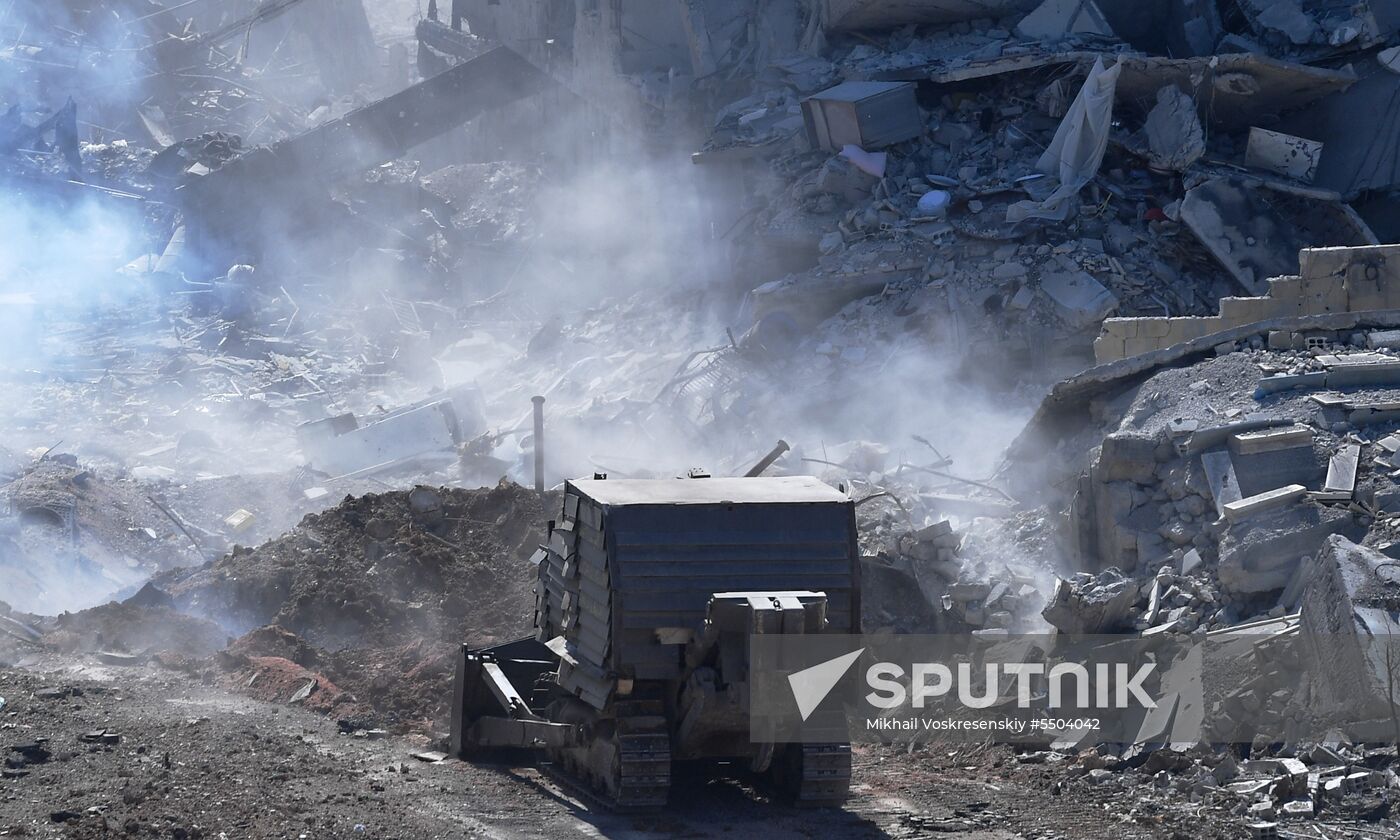 Update on Yarmouk refugee camp in southern suburb of Damascus