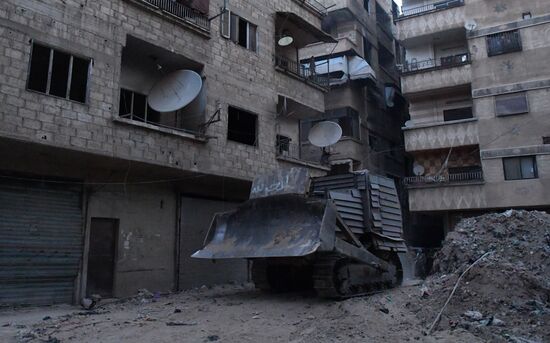 Update on Yarmouk refugee camp in southern suburb of Damascus