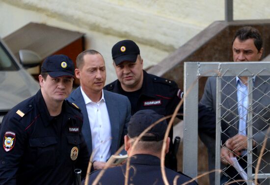 Consideration of motion on arrest of Grigory Pirumov and Nikita Kolesnikov