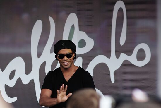 Ronaldinho visits Krasnodar