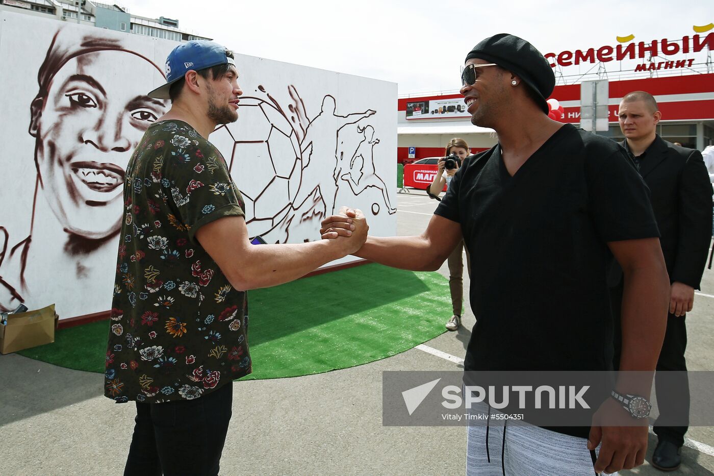 Ronaldinho visits Krasnodar