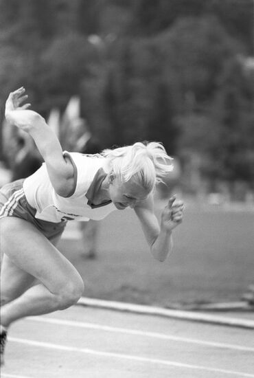 Track and field athlete Iliana