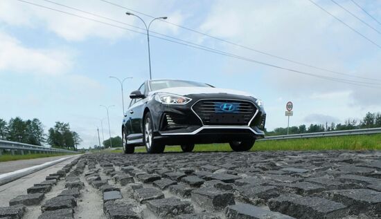 Hyundai Sonata car production in Kaliningrad