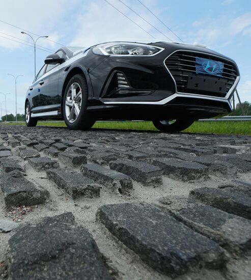 Hyundai Sonata car production in Kaliningrad