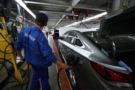 Hyundai Sonata car production in Kaliningrad