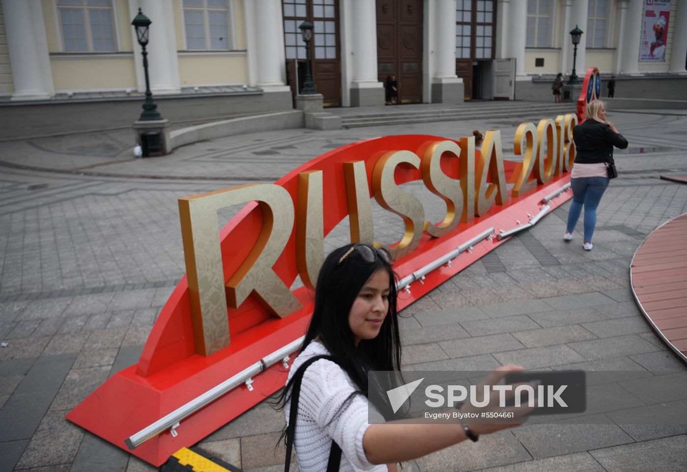 Decorating Moscow for 2018 FIFA World Cup