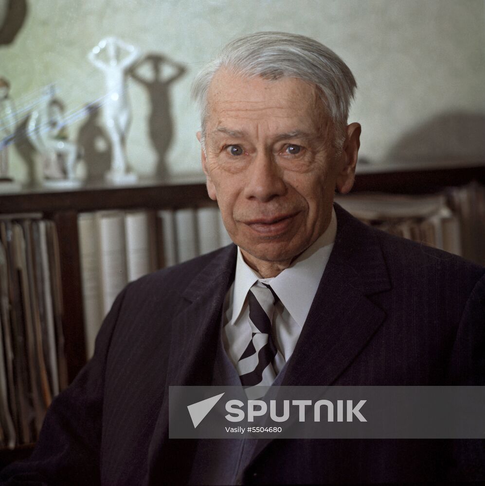 Art historian Mikhail Alpatov