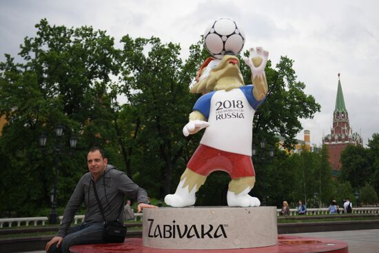 Decorating Moscow for 2018 FIFA World Cup