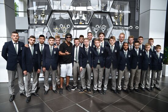Ronaldinho visits Krasnodar